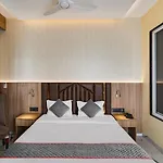 Hotel Aerotech Near Delhi Airport