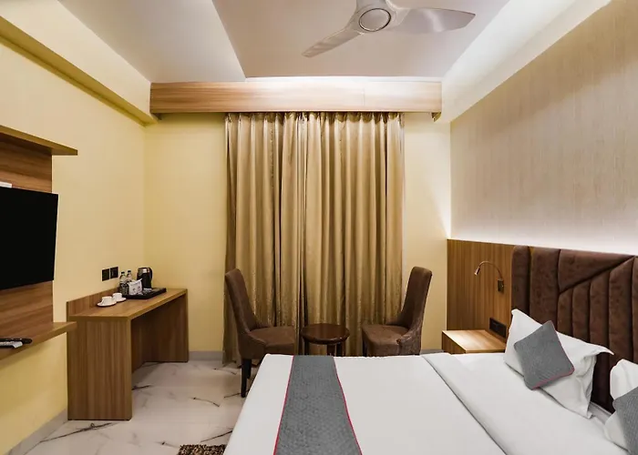 Hotel Aerotech Near Delhi Airport