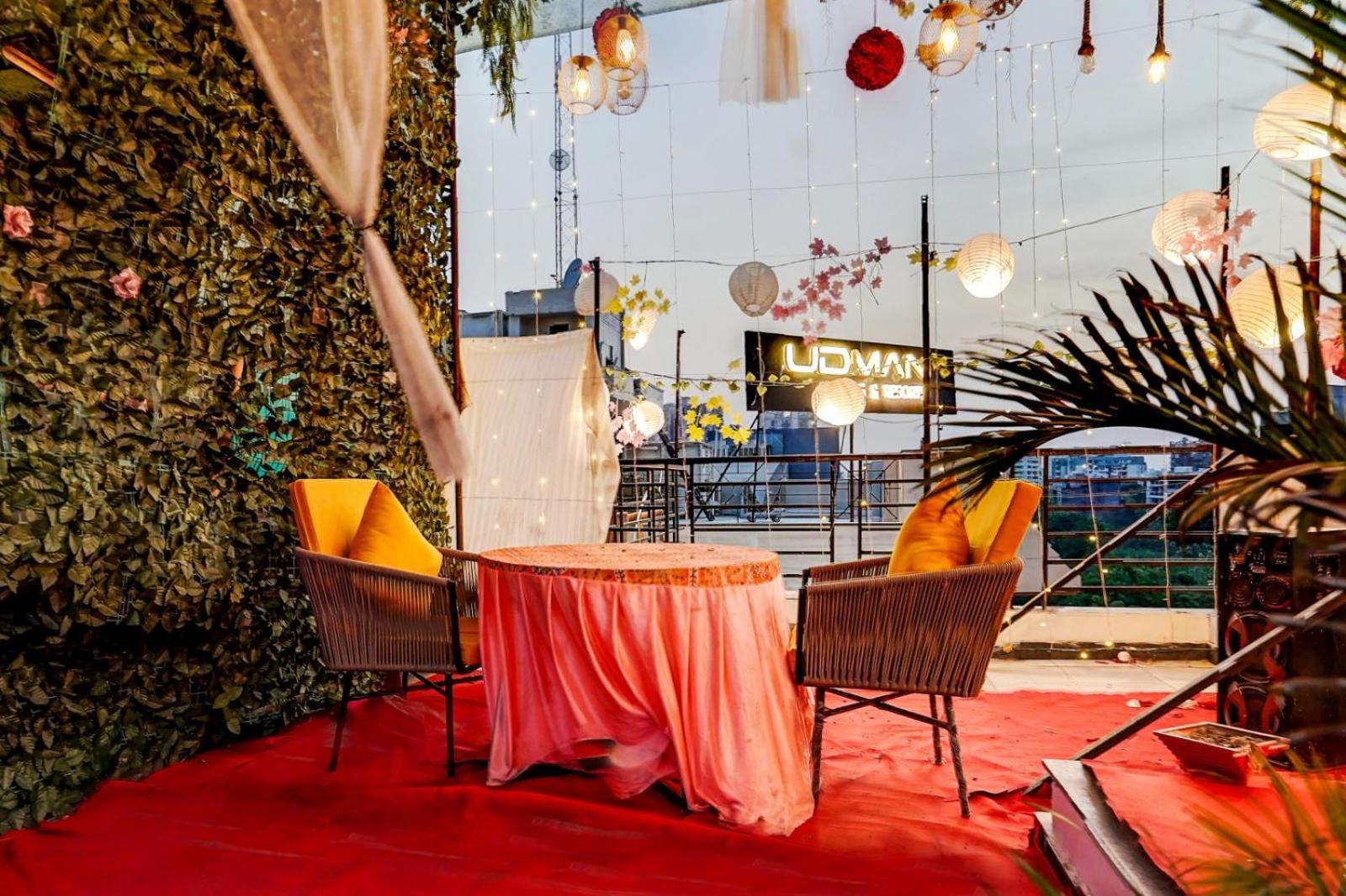 Aerotech Near Delhi Airport Hotel 4*